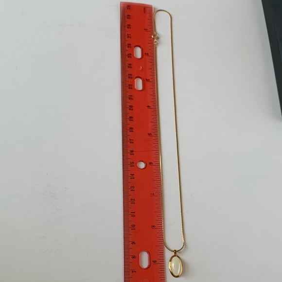 Vintage 12K GF Oval Mother of Pearl Necklace, NWOT, 17 Inches Long - Picture 3 of 12